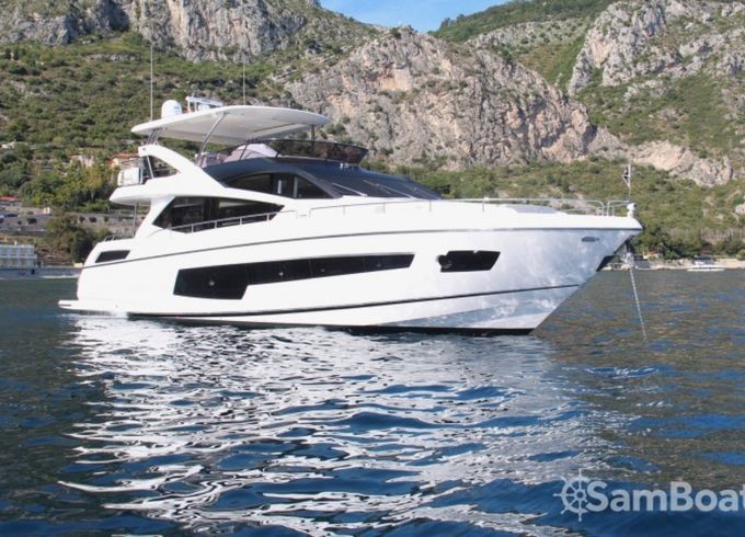 Sunseeker 23.02 metres (75' 6")