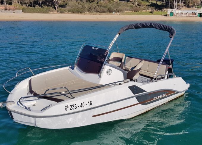 Bénéteau Flyer 5.5 SUNdeck