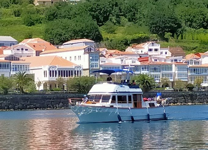 Grand Banks 38