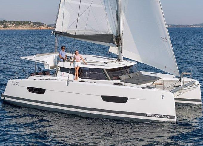 Fountaine Pajot Isla 40