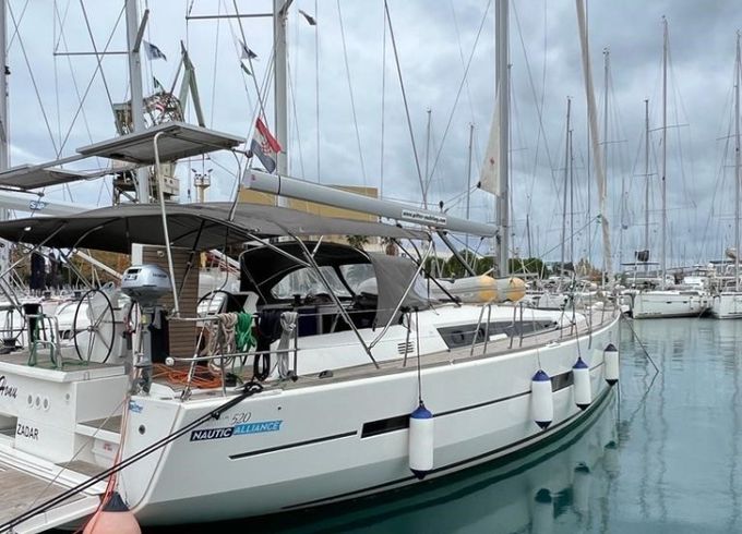 Dufour 520 Grand Large
