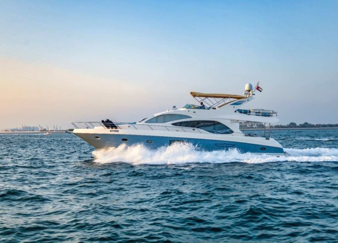 Majesty Yachts 63 FEET