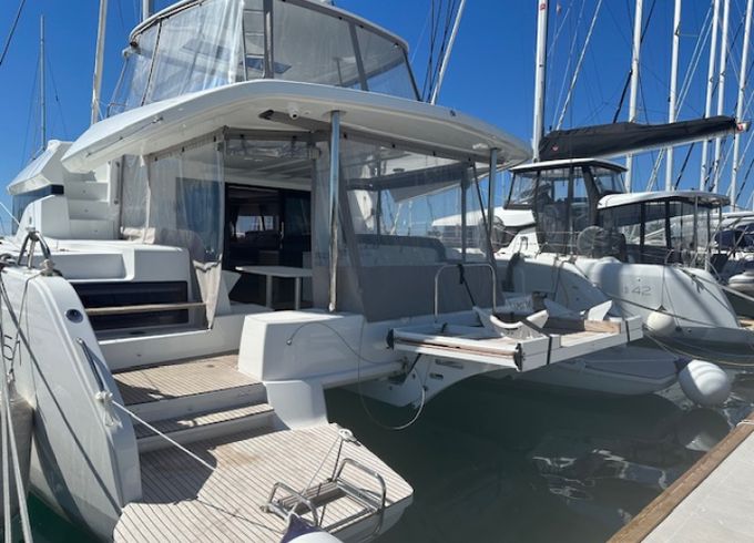 Lagoon 51