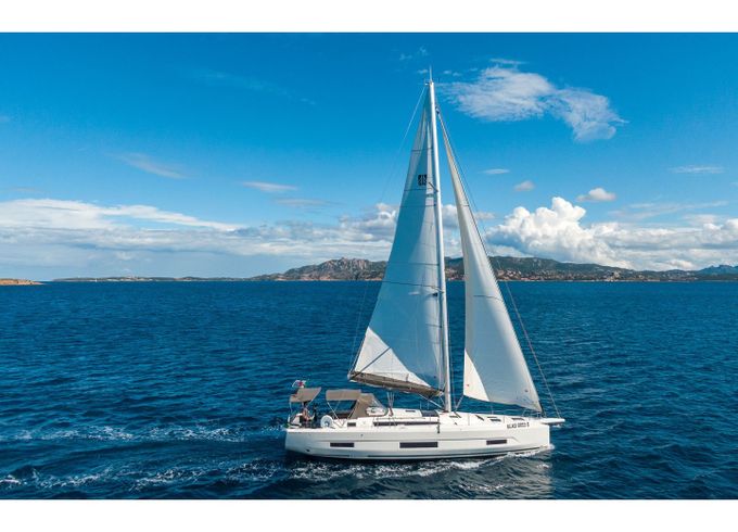 Dufour 470