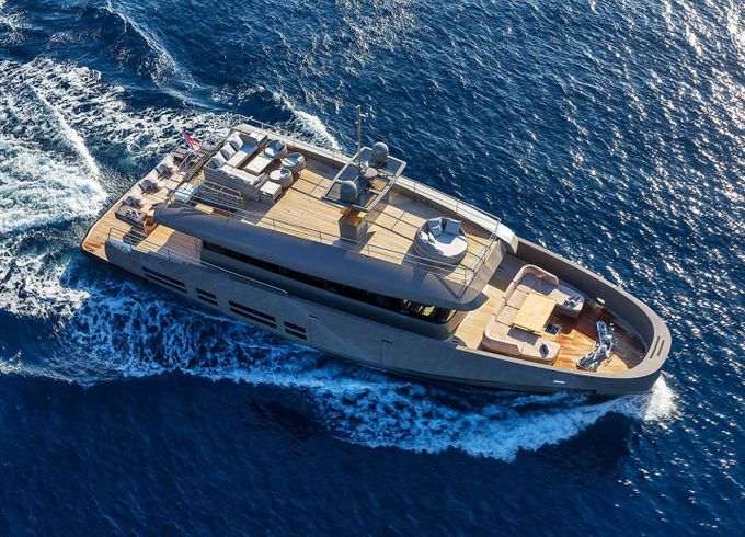 WALLY YACHTS KOKONUT'S WALLY