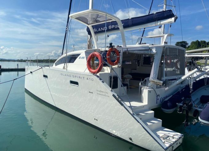 Island Spirit Yachts Island Spirit 410