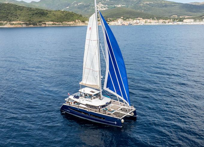 Fountaine Pajot The Blue Dream