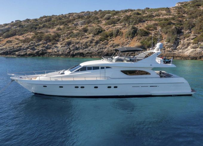 Ferretti 72