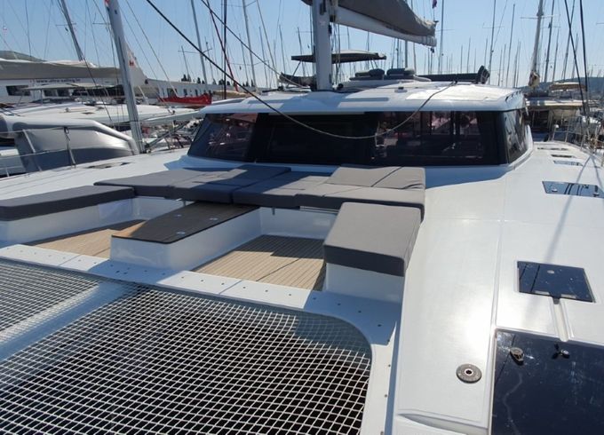 Fountaine Pajot Aura 51