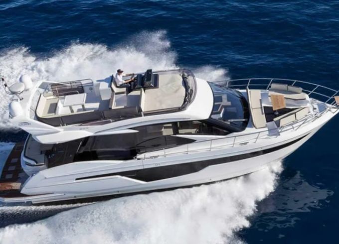 Galeon 500 Fly