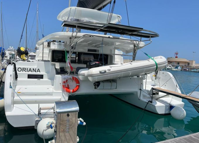 Lagoon 46
