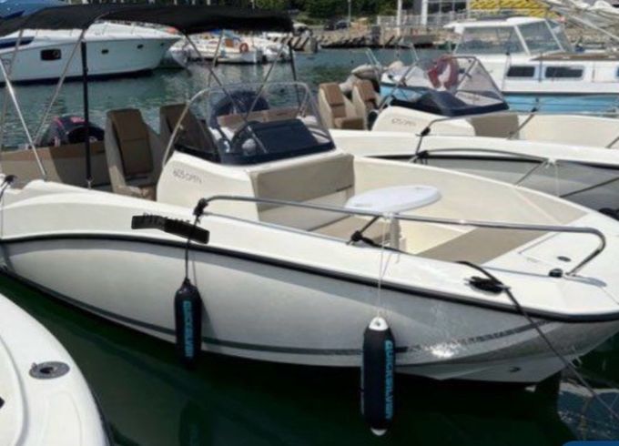 Quicksilver Activ 605 Open