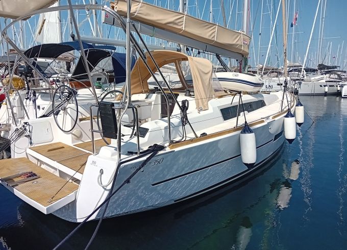 Dufour 350 Grand Large