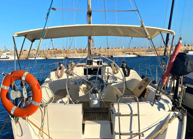 Jeanneau Sun Odyssey 37.1