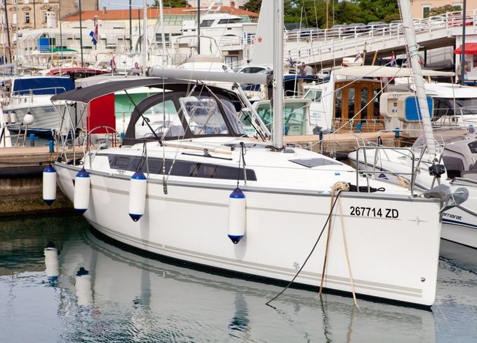 Bavaria Cruiser 34