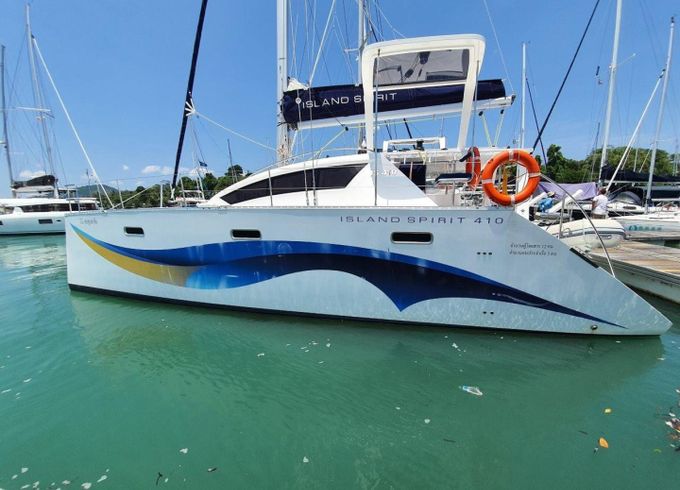 Island Spirit Yachts Island Spirit 410