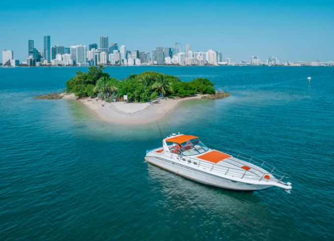 Sea Ray 45 Express