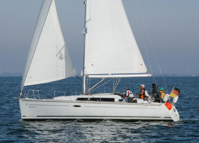 Bénéteau Oceanis 34