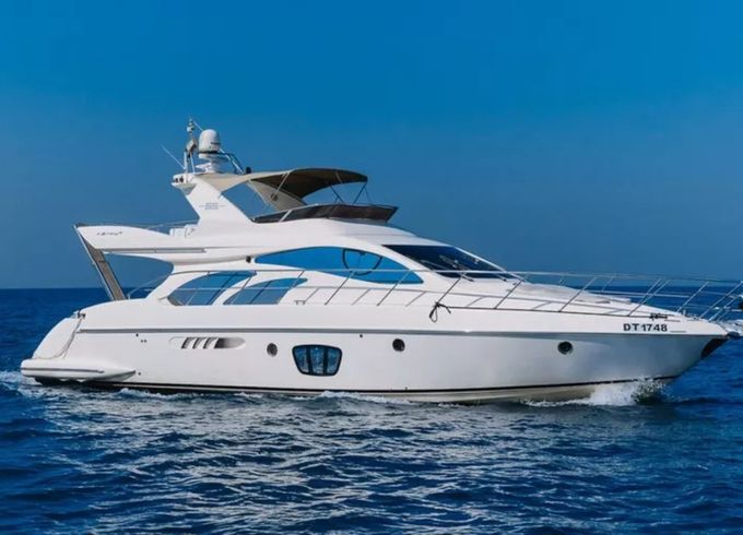 AZIMUT YES 55 FEET