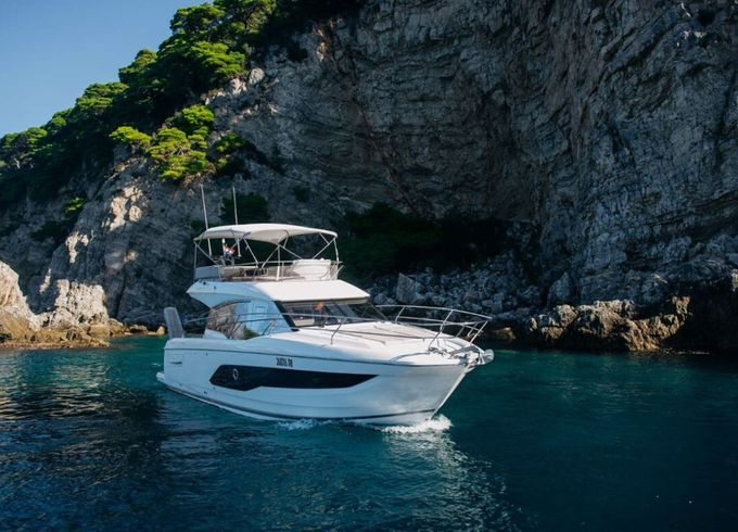 JEANNEAU Prestige 420