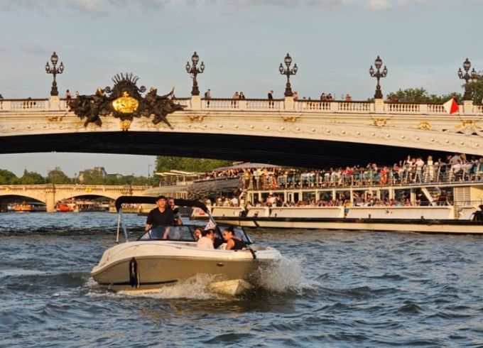 Bayliner VR5 OB