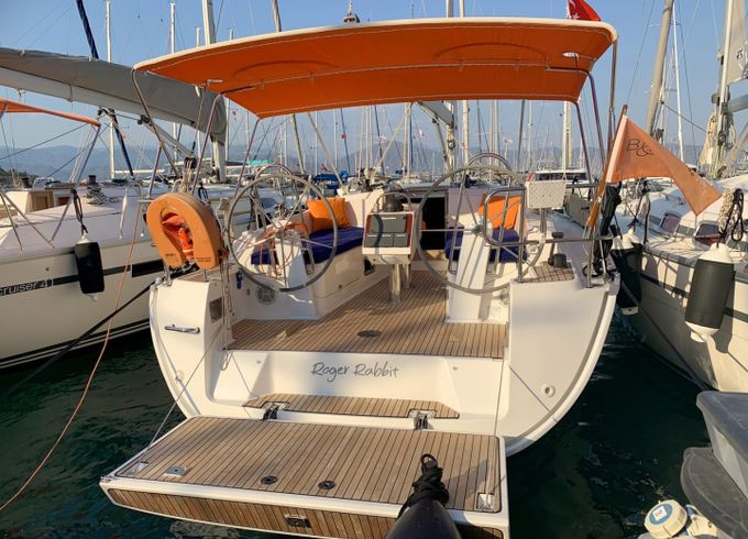 Bavaria Cruiser 37