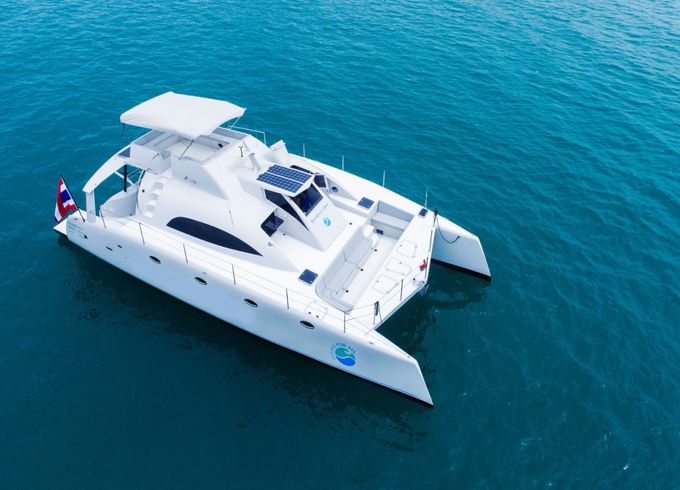 Stealth 47'