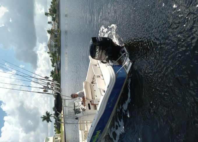 Nauticstar 231 Hybrid