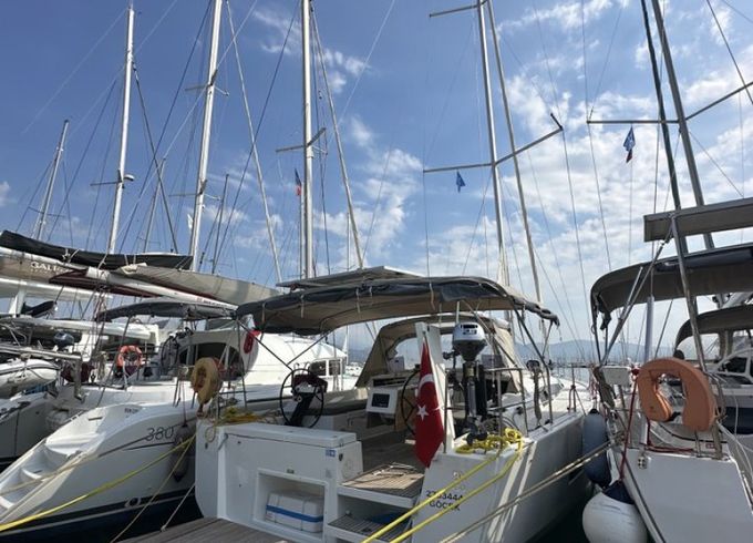 Dufour 430