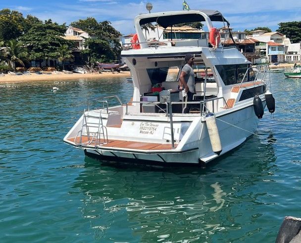 Cacau Cobra Capri 32 Feet