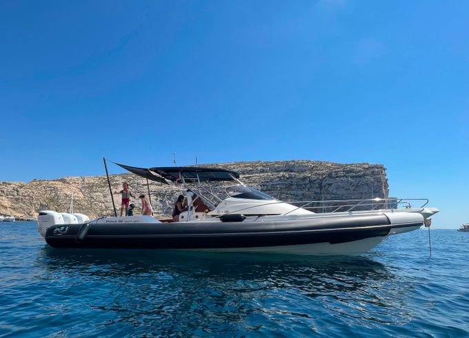 Nuova Jolly Prince 38 Sport Cabin