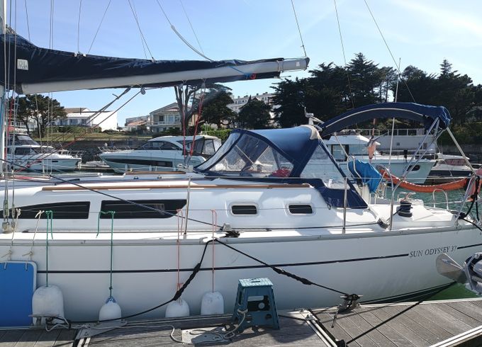 Jeanneau Sun Odyssey 37