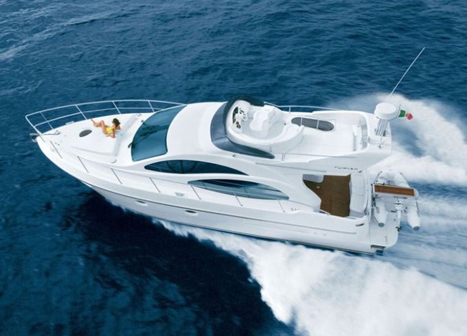 Azimut 39 Fly