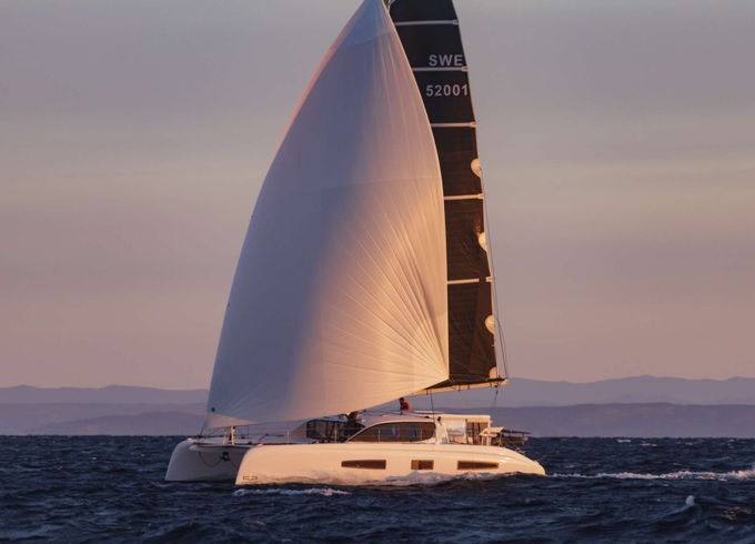 Outremer Inez V