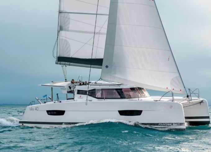 Fountaine Pajot Isla 40