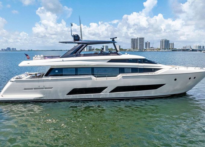 Ferretti THE BRASS RING