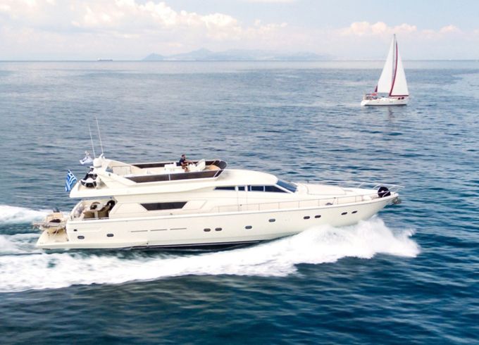 Ferretti 80