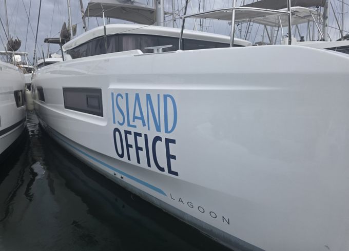 Lagoon 46