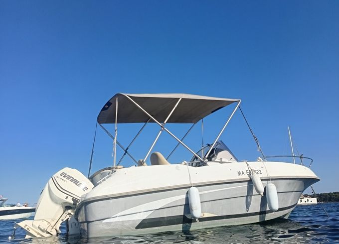 Bénéteau Flyer 550 Open S2