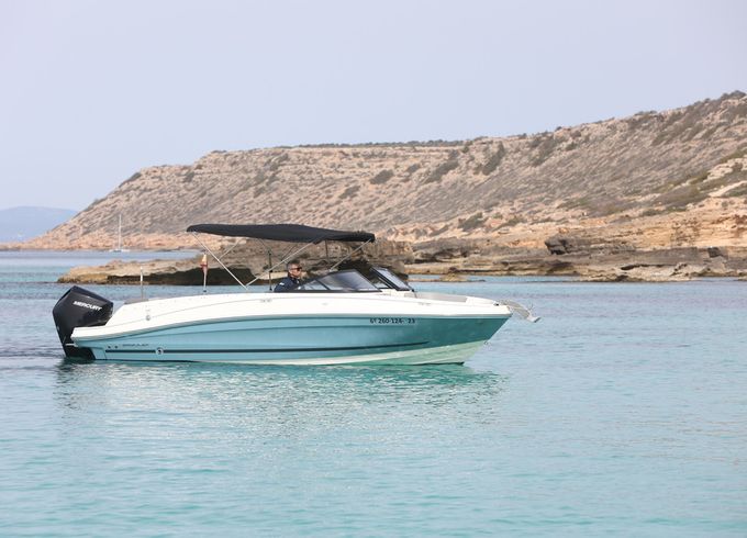Bayliner VR6 OB