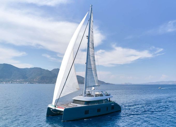 Sunreef 80 (5 cab)