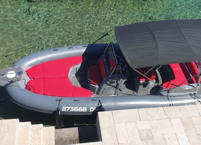 Marlin Boat 790 Pro Dynamic