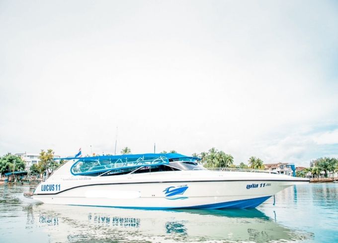 Yamaha Custom boat
