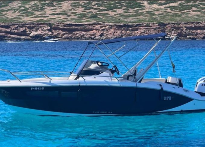 Sessa Marine Key Largo 24