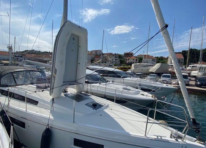 Jeanneau Sun Odyssey 410