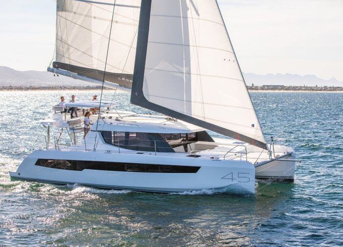 Leopard Catamarans / Robertson & Caine Leopard 45 - 3 + 1 cab.