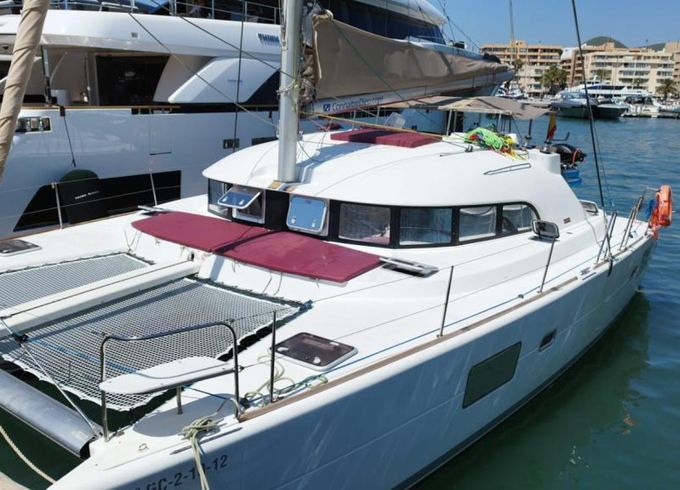 Lagoon 380 S2