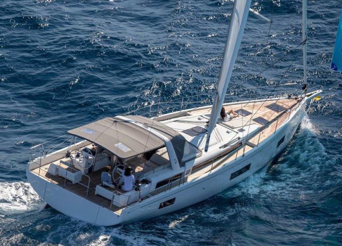 Bénéteau Oceanis 54