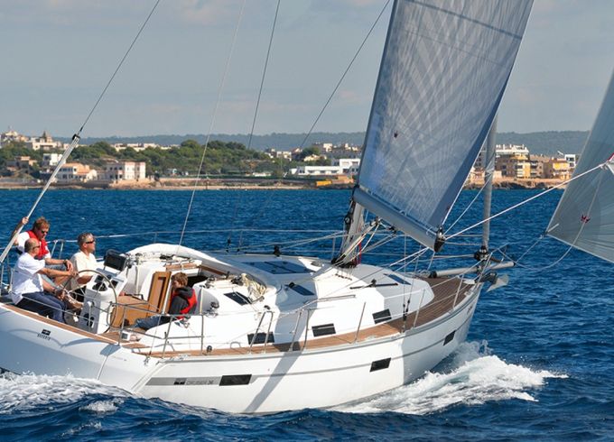 Bavaria Cruiser 36
