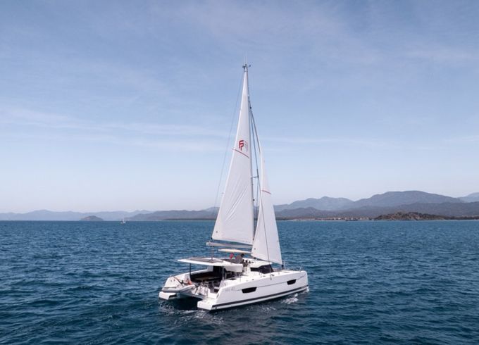 Fountaine Pajot Isla 40